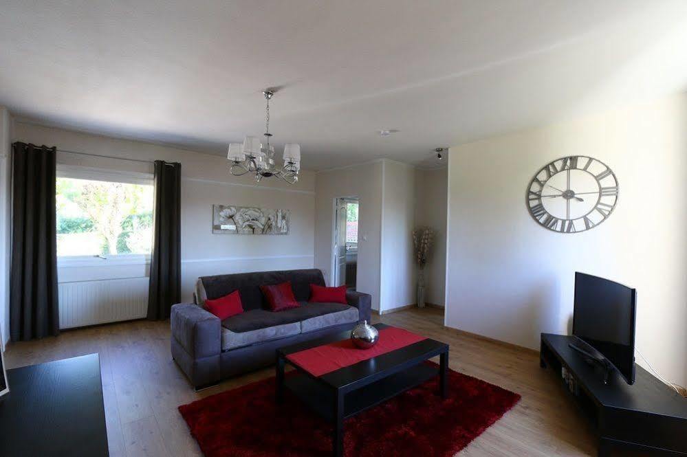 Logis Hotel Le Petit Casset La Boisse Экстерьер фото